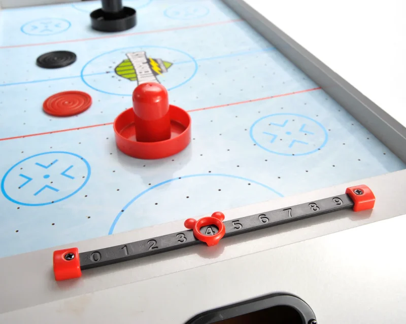 ban-choi-khuc-con-cau-tre-em-united-sport-1